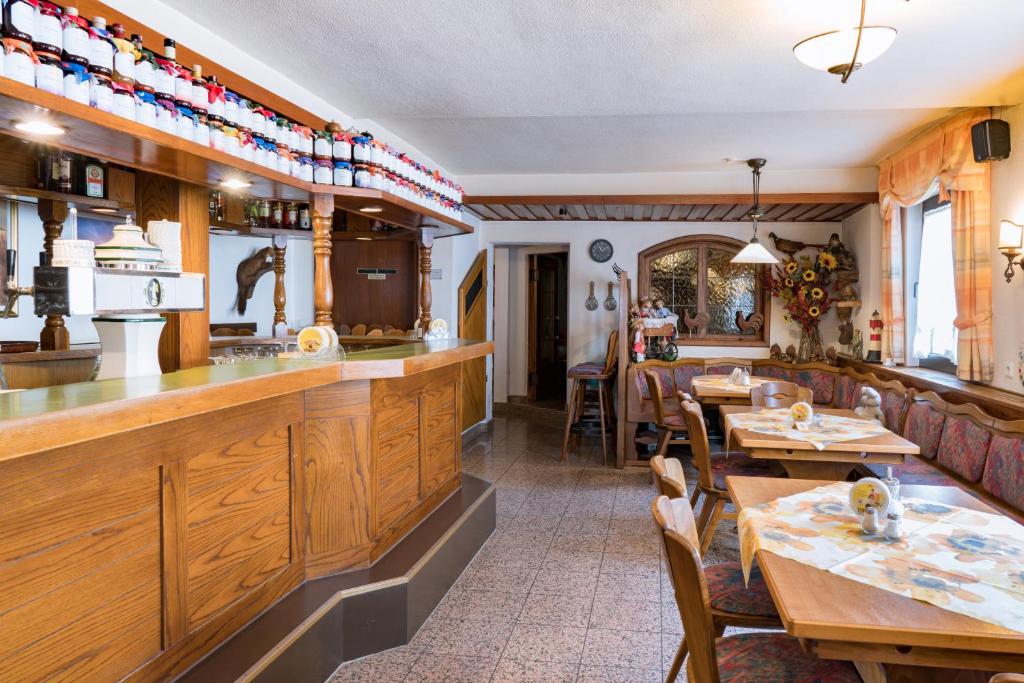 Nápoje v ubytování Hotel Adler mit Gasthaus
