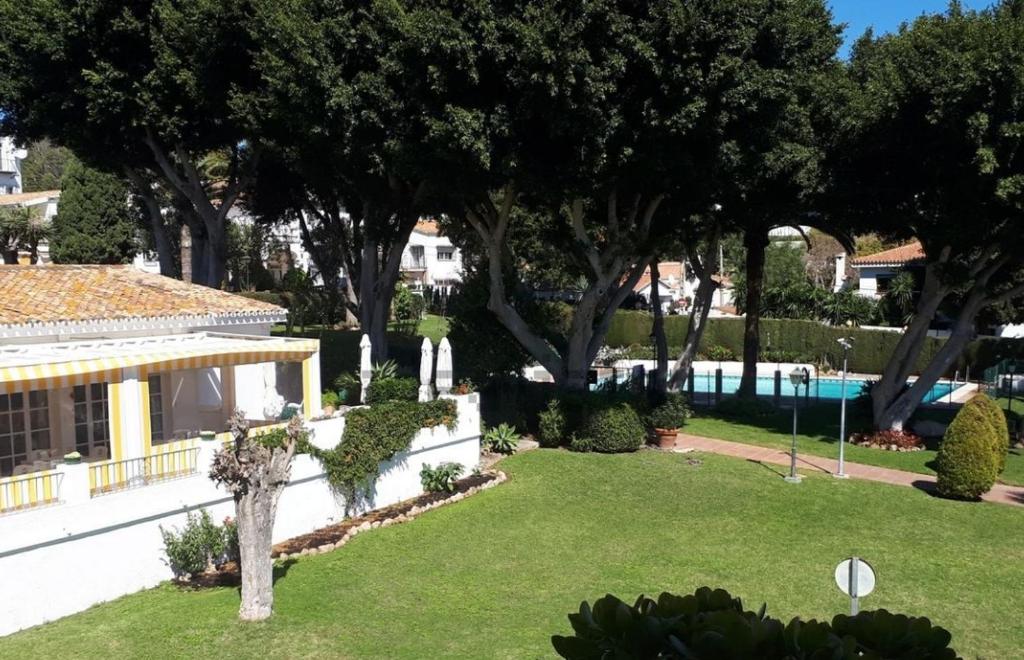 Basen w obiekcie Appartement Torremolinos Dona Carlota lub w pobliżu