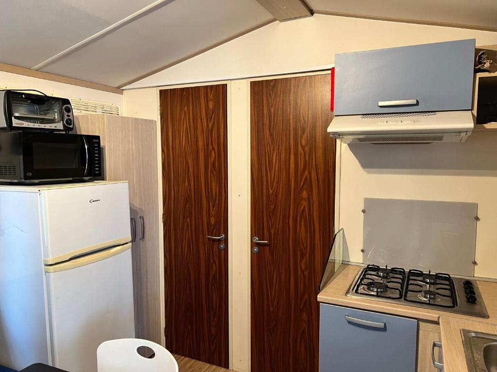Kuchyň nebo kuchyňský kout v ubytování Laguna Mobile Homes