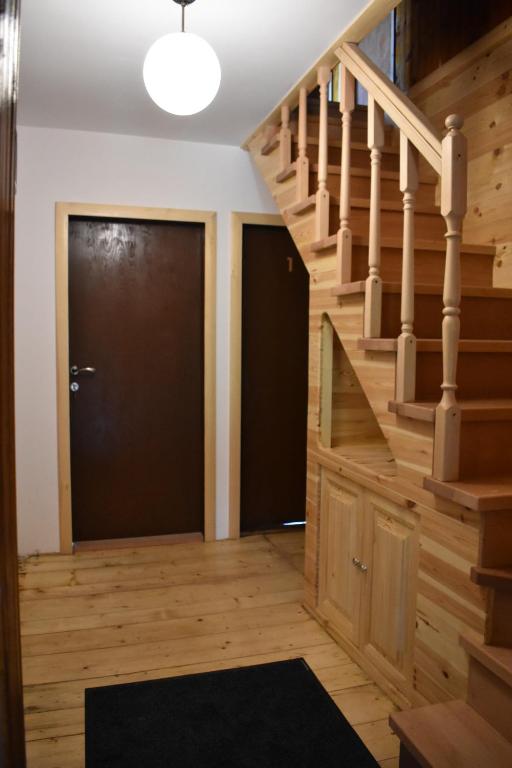 Galería fotográfica de Srna Chalet en Žabljak
