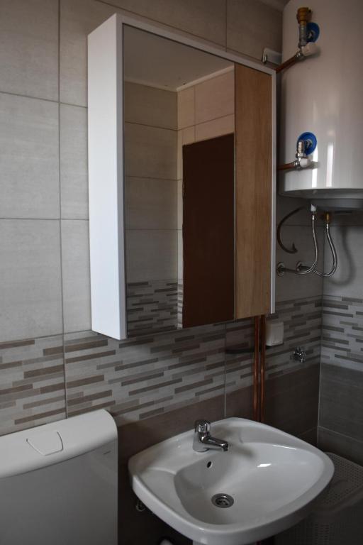 Un baño de Srna Chalet