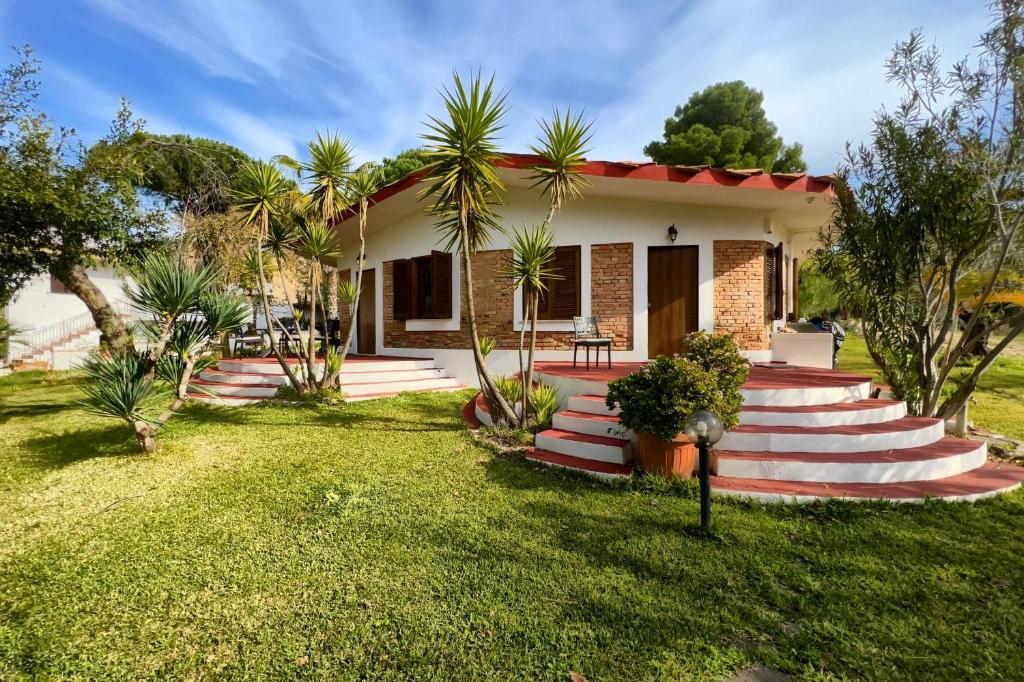 Fotografia z galérie ubytovania Villetta Relax con ampio giardino a Capo Vaticano/Tropea v destinácii Santa Maria
