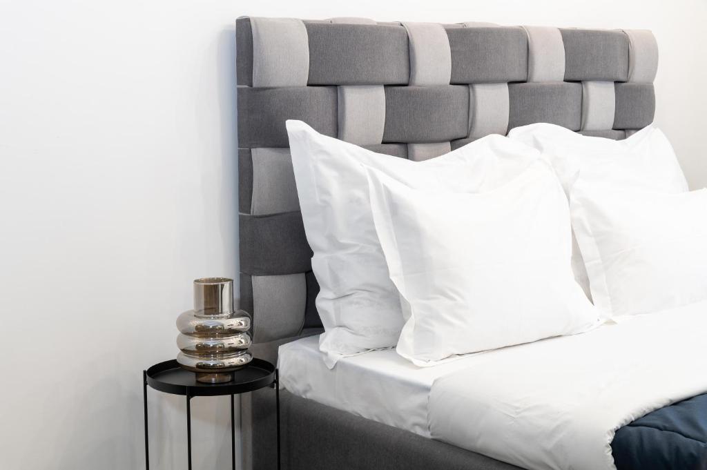 Posteľ alebo postele v izbe v ubytovaní Monastiraki Sweet House 1