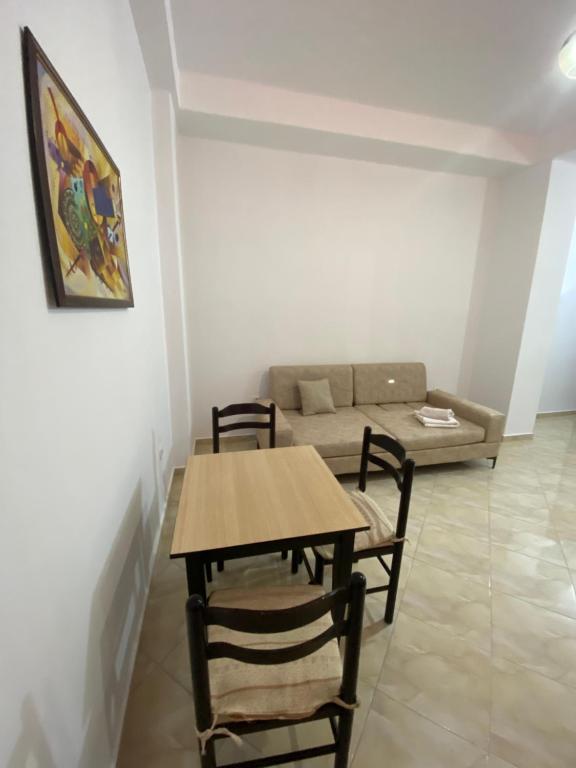 Alessio Apartments 3 - Imazhi 8