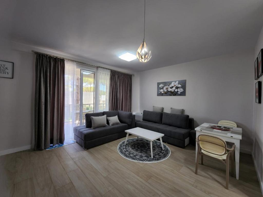 Lovely 1-Bedroom Apartment at San Pietro Beach Front Resort - Image 2
