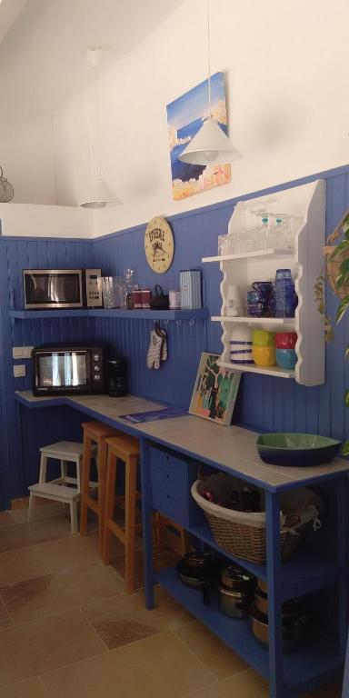 Kuchyňa alebo kuchynka v ubytovaní Bienvenue à la Source dans une Maison de Charme