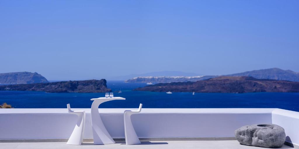 Photo from Acro Blue Luxury Villas in Acrotiri , Akrotiri, Santorini, Greece