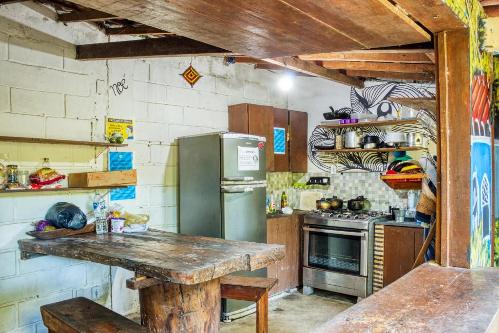 Kuchyň nebo kuchyňský kout v ubytování Navio Hostel & Camping
