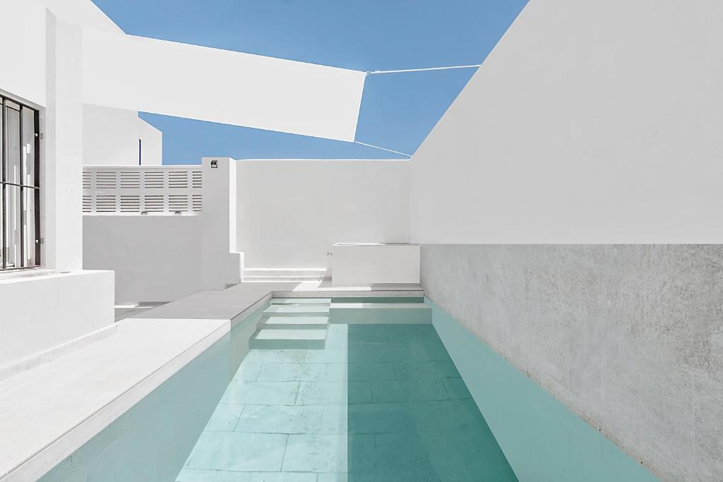 Bazén v ubytování Casa Energía del Cabo. San Jose Cabo de Gata. nebo v jeho okolí