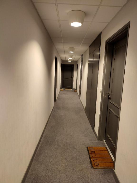 Fotografia z galérie ubytovania T2 en centre ville avec place de parking privative v destinácii Le Mans