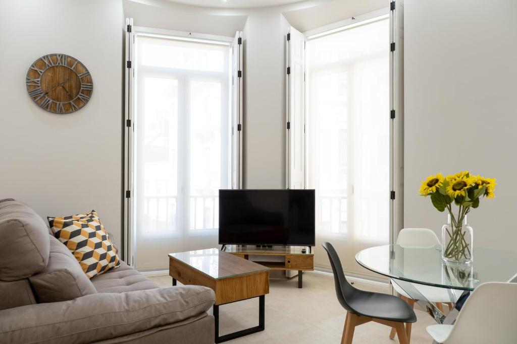 INMálaga Santos Suites 2 - 6