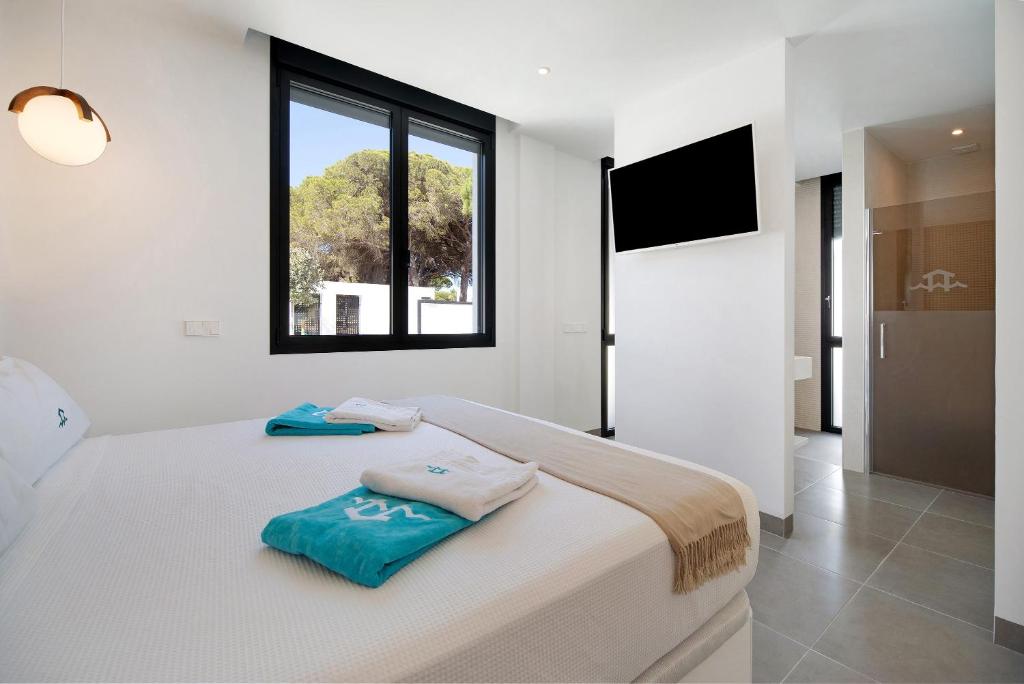 A bed or beds in a room at Andrea Sea Villa