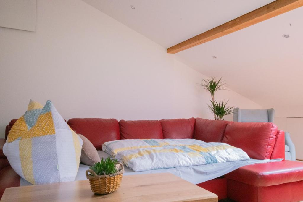 Posezení v ubytování "Haus am Illufer" Ihr Smart-Alpin-Home in Bludenz