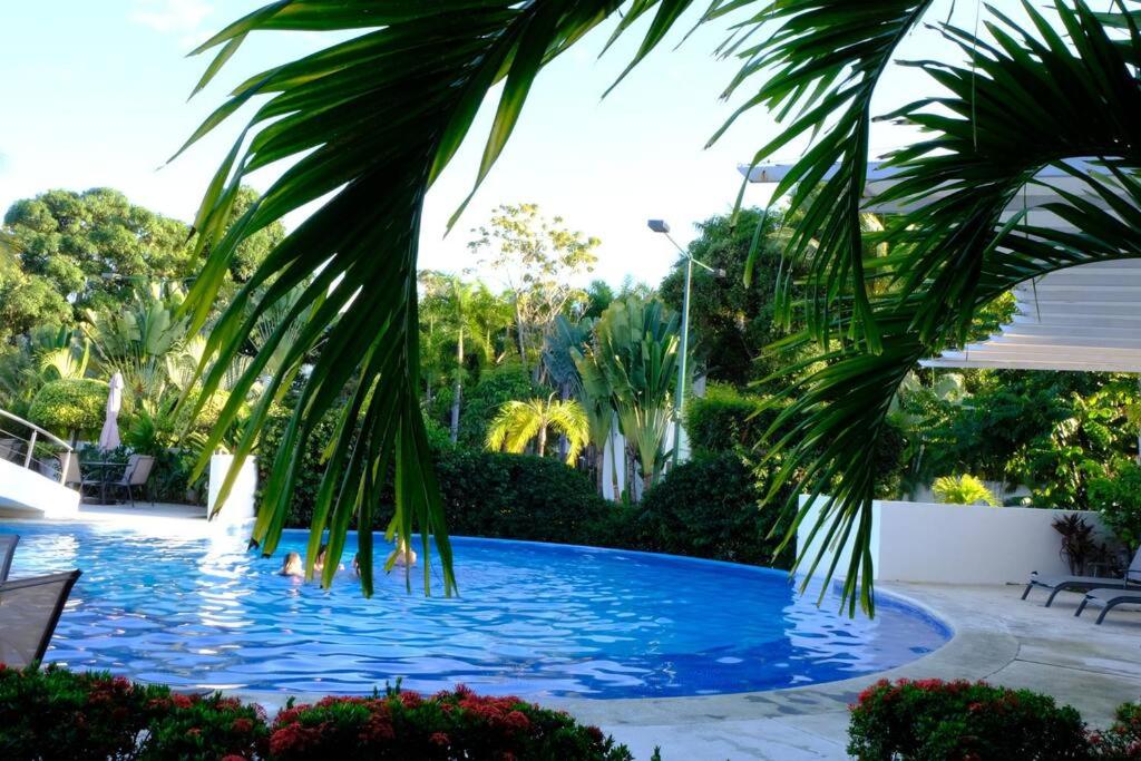 Villa Amplia Casa con Alberca, A/A a 10 min de la playa, Puerto