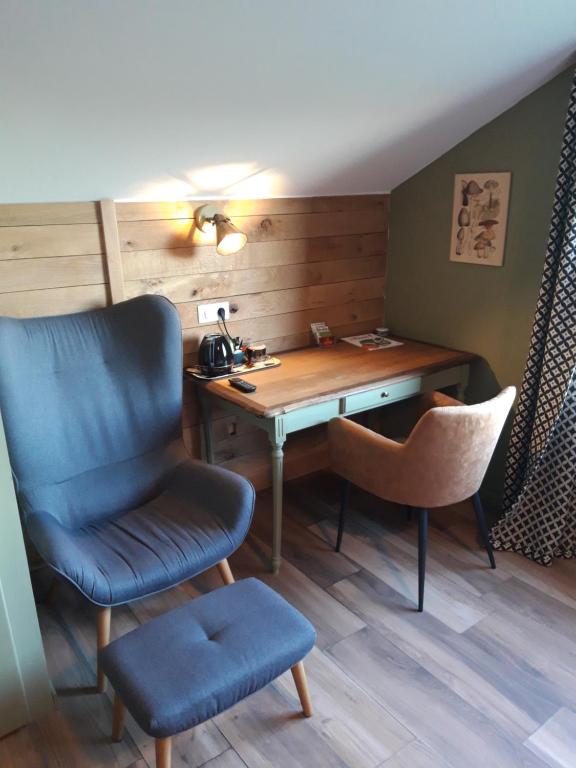 Posezení v ubytování B&B CHEZ FOUCHS - Chambre d'hôtes