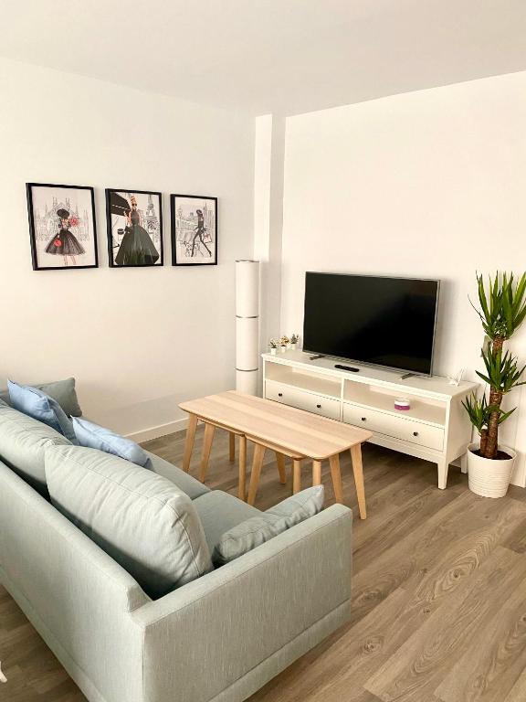 Precioso Apartamento Conil AIRE ACONDIONADO Y WIFI -SOLO FAMILIAS Y PAREJA- NO ACEPTAMOS GRUPOS