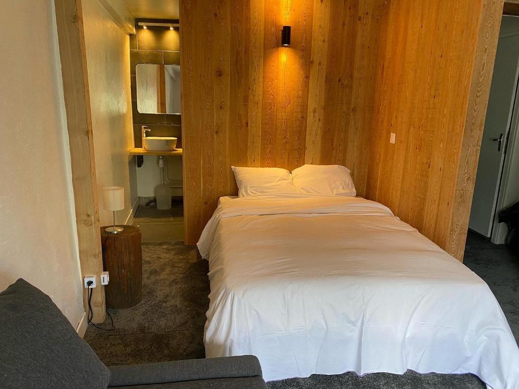RestAuberge La Reine Meije - Vierbettzimmer Mit Bergblick