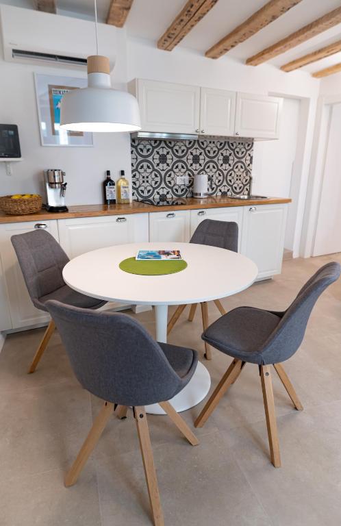 Vitelli Apartments and Rooms - 3