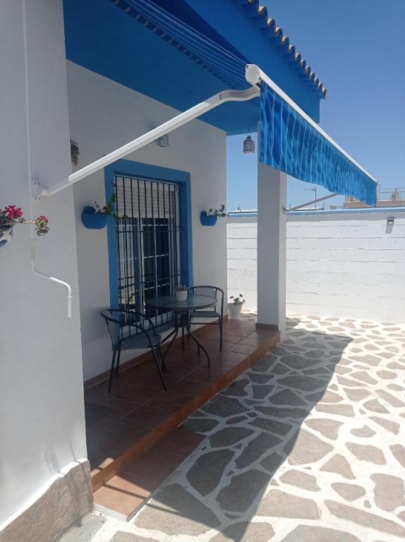 Balkón nebo terasa v ubytování MYKONOS entre cepas