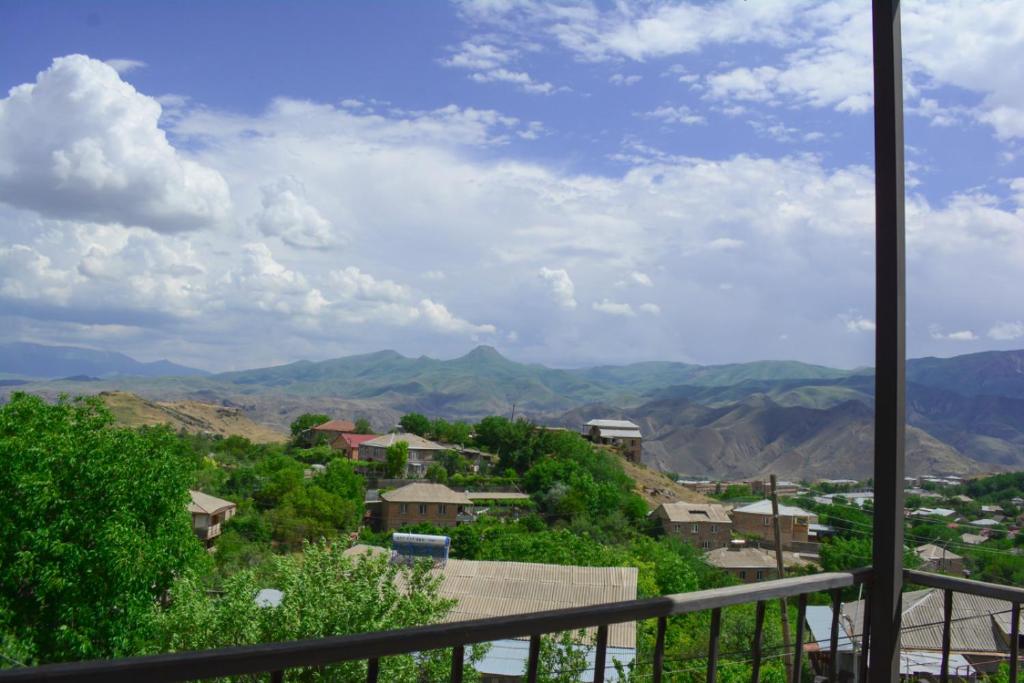 Nespecifikovaný výhled na hory nebo výhled na hory při pohledu z bed and breakfast
