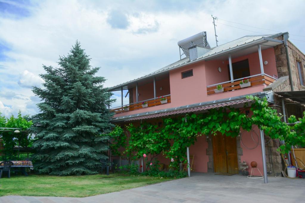 Budova, kde se bed and breakfast nachází