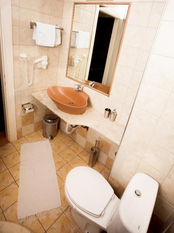 Militsa Guesthouse - 4