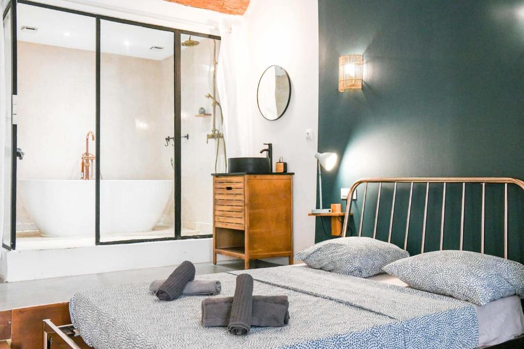 Posteľ alebo postele v izbe v ubytovaní Le Fortia II - Appartement Vieux-Port