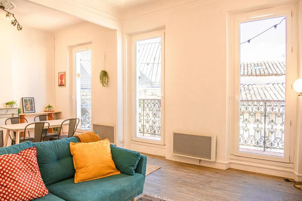 Photo de la galerie de l'établissement Le Repaire - Appartement spacieux 2 chambres avec balcon, à Marseille