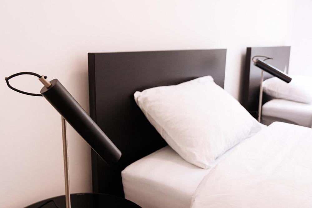 Posteľ alebo postele v izbe v ubytovaní A 210, apartments in the heart of Budapest
