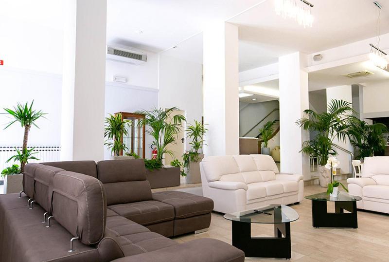 Posezení v ubytování Hotel La Perla Rimini