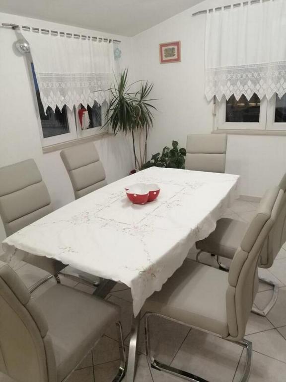 Posedenie v ubytovaní Apartment Spalato