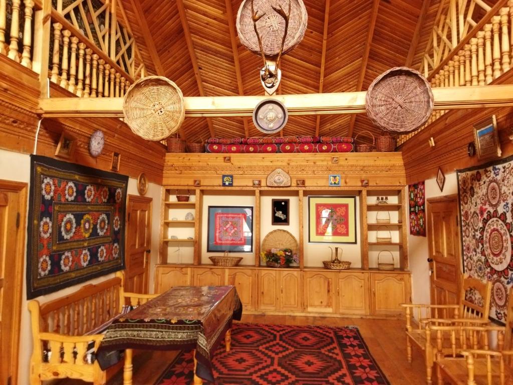 Φωτογραφία από το άλμπουμ του Ethno Guest House Caravan Tamchy σε Tamchy