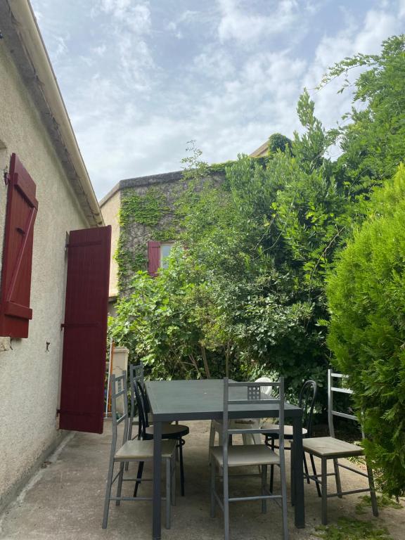 Maison à Corte (Centre Corse) avec piscine et jardin