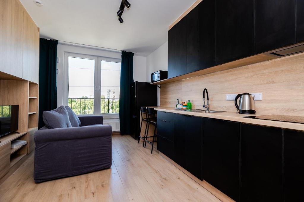 ShortStayPoland Pileckiego - One-Bedroom Apartment