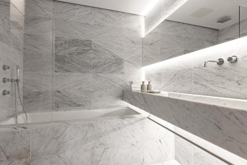 La Suite West - Hyde Park - Resim 20