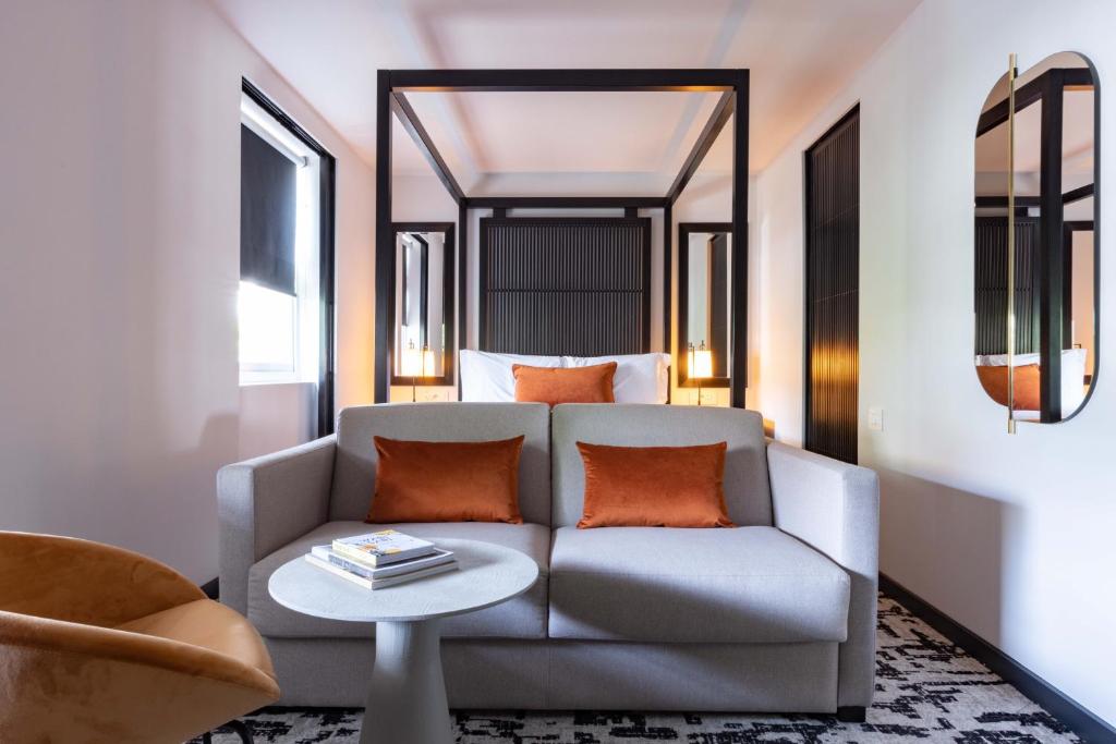 La Suite West - Hyde Park - Resim 30