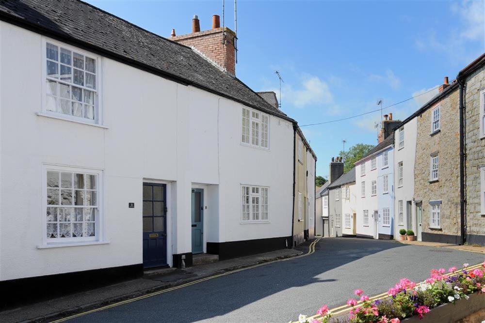 12 Mill Green, Lyme Regis (updated prices 2024)