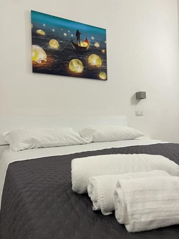 Postel nebo postele na pokoji v ubytování Pirro’s rooms