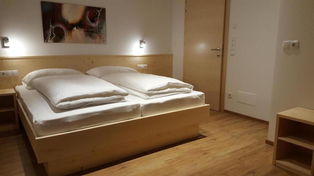 Posteľ alebo postele v izbe v ubytovaní Residence Klementhof 2