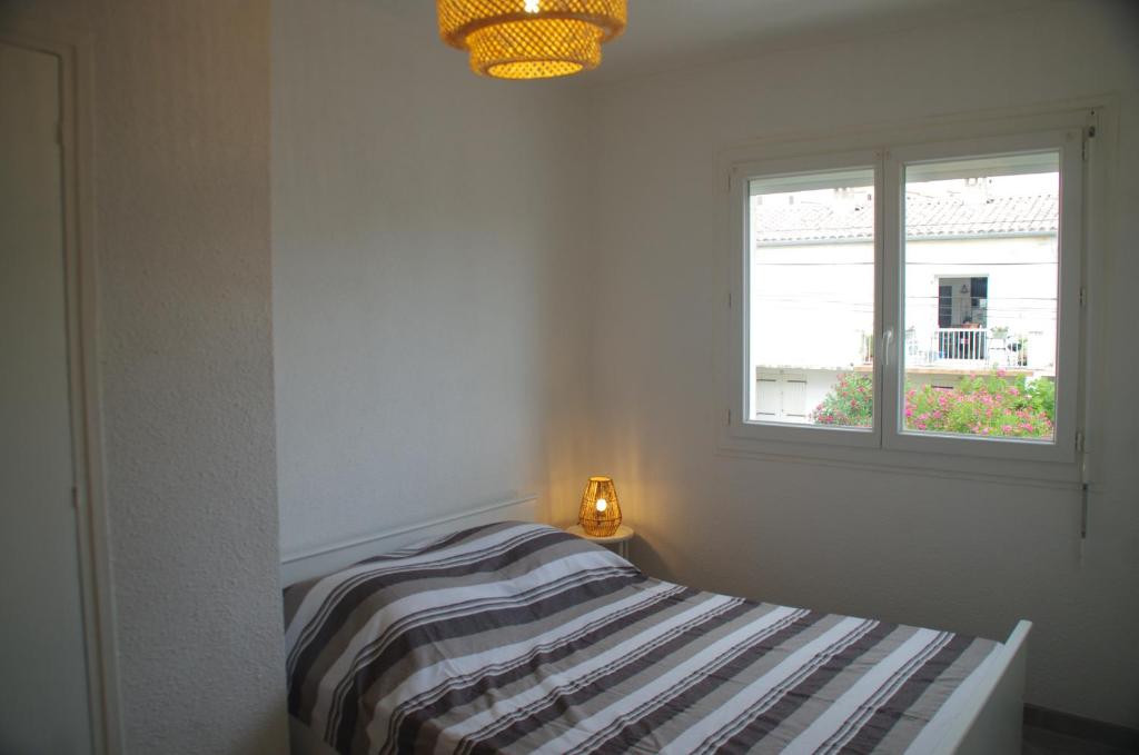 Posteľ alebo postele v izbe v ubytovaní Superbe appartement avec vue sur le port et plage
