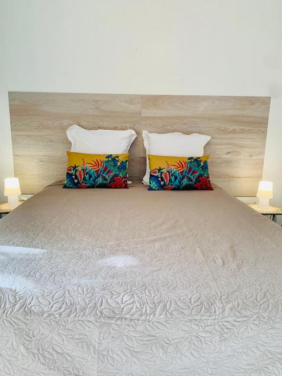 Postel nebo postele na pokoji v ubytování Superbe Studio Ultra COSY à 2 min de la PLAGE