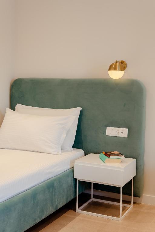 Postel nebo postele na pokoji v ubytování Artis Blue Relax