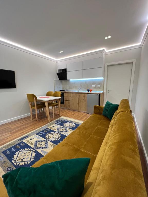 Chestnut Yard Villa - Image 5