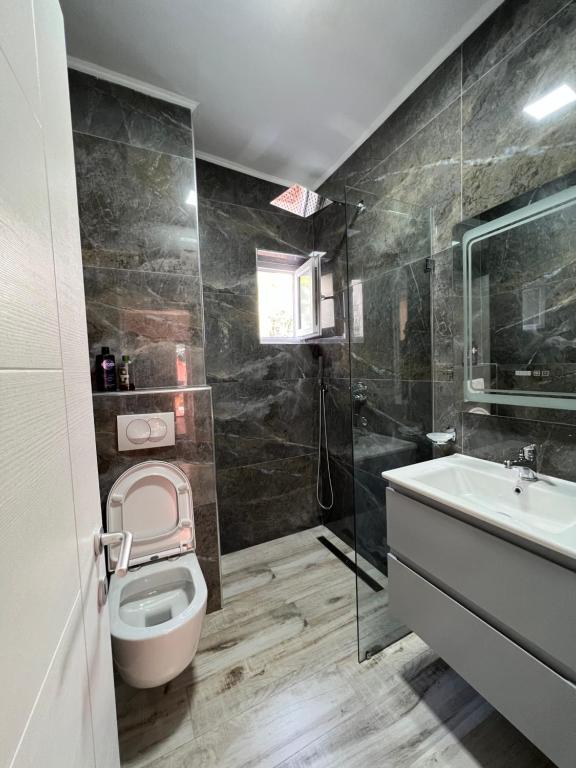 Chestnut Yard Villa - Image 8