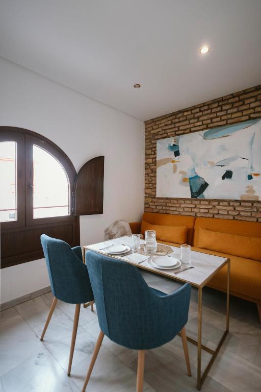 Fotografie z fotogalerie ubytování Complete studio with terrace - 1Bth- La Giralda v destinaci Seville