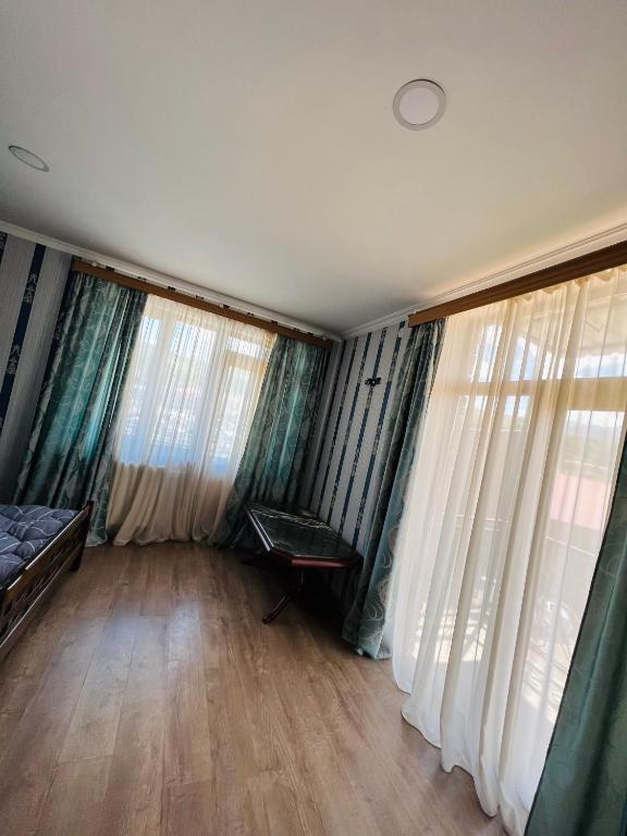 Postel nebo postele na pokoji v ubytování Art Palace