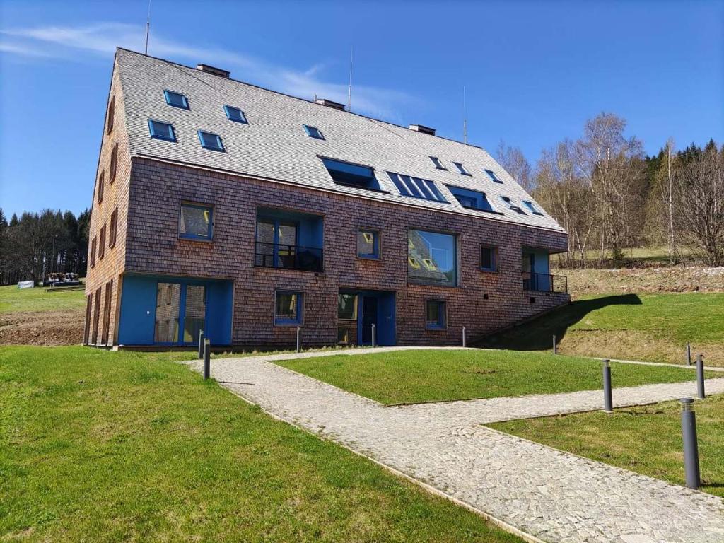 Budova, kde se apartmán nachází