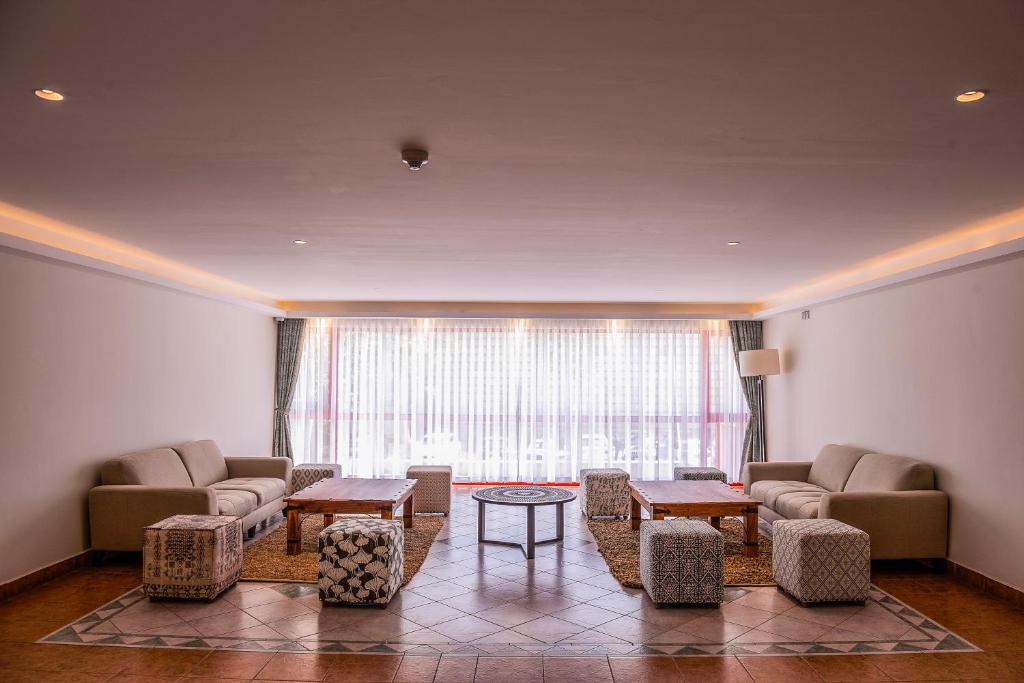 Area soggiorno di Hotel Boulevard Nairobi, City Centre CBD