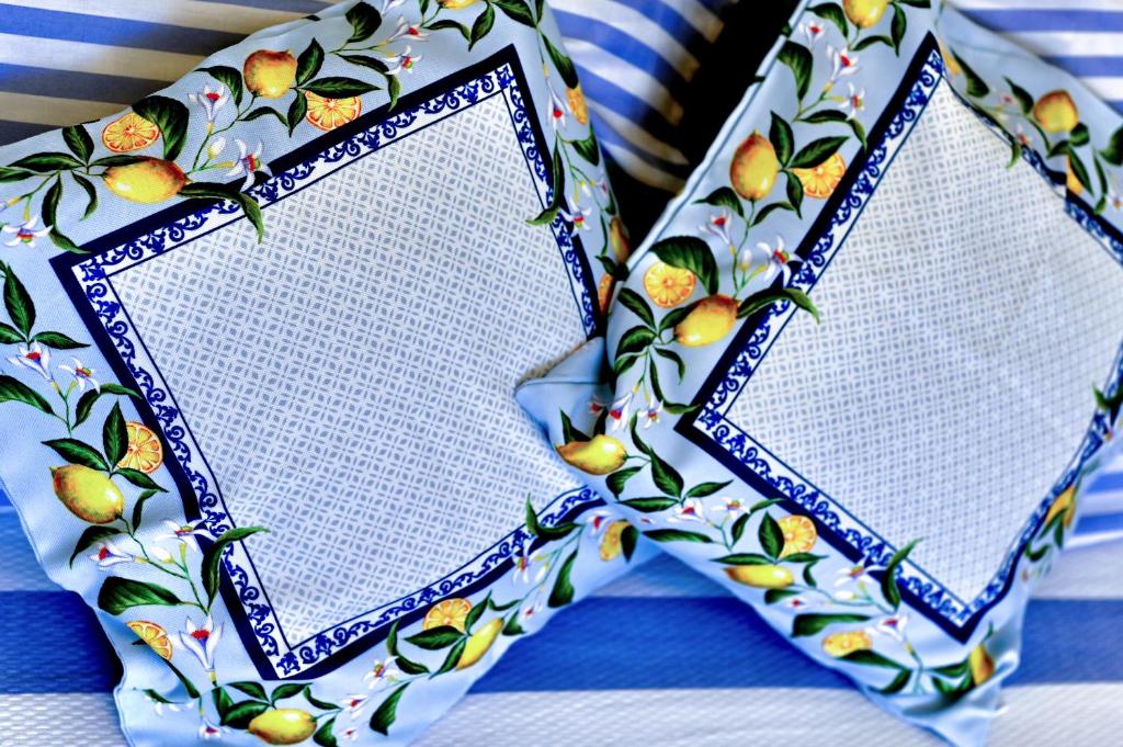 Postel nebo postele na pokoji v ubytování Апартамент Limoncini