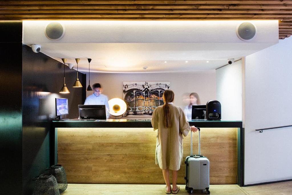 Hotel Well and Come Barcelona - Resim 16